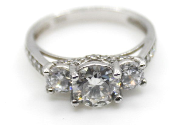Tamara  925 Silver 1 Ct Moissanite Diamond Ring – TrophyWife Jewelry